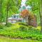 Spacious Family Home Near Hiking and Breweries!