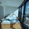 Amazing City &River views 60th level skytower 3 bedrooms&Free parking
