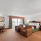 Best Western Chieftain Inn