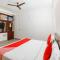 Hotel O Av Residency Near Botanic Garden Of Indian Republic
