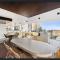 Sun-Kissed Coastal Comfort Pool,Gym,Beach,BBQ