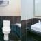 Collection O Cikarang Near Pollux Mall Formerly Hotel Pesona Cikarang