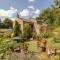 Poppythorn Cottage at Lovelady Shield with Hot Tub