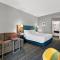 Hampton Inn & Suites Newtown