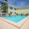 Palm Cay 5