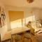 Healthy vacation with sea view, pool, 2 double beds