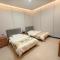 Huashan International Youth Hostel