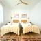 VILLA ALBORAN Beachfront 9PAX