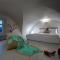 Perfect Santorini Villa 2 Bedrooms Michelangelo Beach Villa Outdoor Jacuzzi Beautiful Views Oia