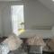 Lanarkshire Apartment- Views- Sleeps 4- Balcony