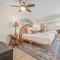 Condo on Beach with AC