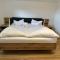 Deluxe Apart Bader