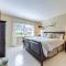 Ft Lauderdale Apt with Pool - 1 Mi to Beach Access!