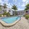 Ft Lauderdale Apt with Pool - 1 Mi to Beach Access!