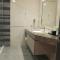 VeryGood Business Hotel