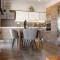 Ioanna Bayview Luxury Apartment 2BDR