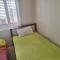 Easy 2 bedroom apartment, Makenzi beach