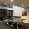 Modern 2 Bedroom Apartment In Melbourne CBD