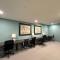 Entire place 2 Bedroom CBD Apartment 1 min to tram stop