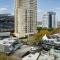 Bright 2BR Pad with Scenic City-View, Gym & Pool