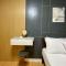 AR10 & AR11 1 bed 1 bath near airport