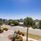 Walk to Beach and Pier Quiet Retreat in Surf City