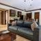Paseo Suites El Valle, Luxury Apartments