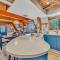 3BR Tahoe Cabin in the Trees with Hot Tub