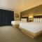Ramada by Wyndham Los Angeles/Downtown West