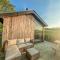Glyndwr Way Cabin