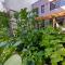 Casa San Isidro pileta jardín parrilla a metros del río