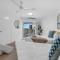 Northshore Haven- Steps from the Esplanade