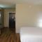 Days Inn by Wyndham Norman
