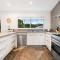 9 Depper Street - Large Residence Entire 6 Bed House
