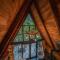 Waterfall suit bungalov
