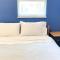Cozy Guest Rooms Near UBC, Downtown and Beaches