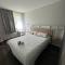 ibis Abbeville