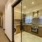 Luxurious Central Apartment