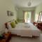 Over Sea Rooms & Villas