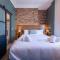 The Crown Pub & Guesthouse