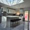 Cardiff city centre house - Sleeps 6