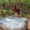 The Mountain Forager Cabin, Bryson City NC