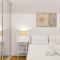 Central peaceful 1 bedroom with balcony & aircon