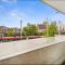 Central, modern 1 bedroom with air-con & balcony