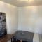Cozy apartment with city skyline. Easy commute midtown Manhattan.