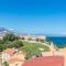 Penthouse beach apartment