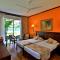 Hibiscus Beach Hotel & Villas