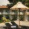 Hibiscus Beach Hotel & Villas