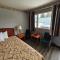 Forest Plaza Motel