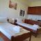 Meto Rooms